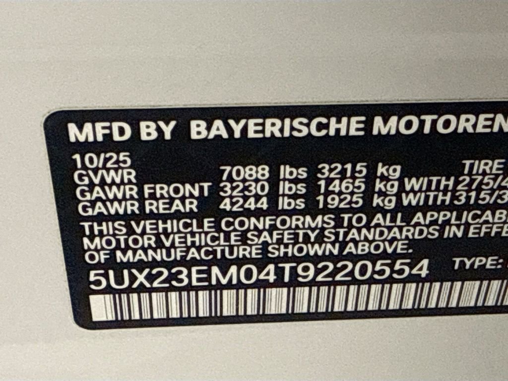 Used 2026 BMW X7 xDrive40i w/ M Sport Package image 32