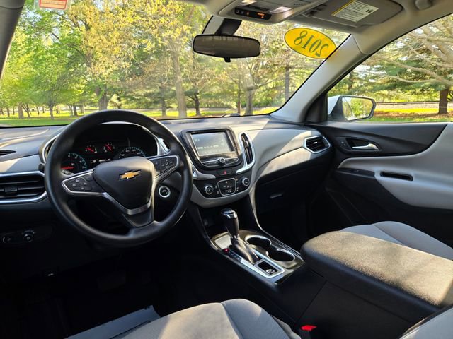 Used 2018 Chevrolet Equinox LT FWD image 10