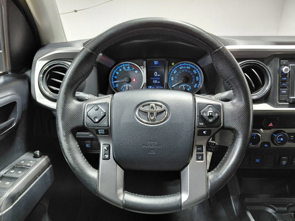 Used 2019 Toyota Tacoma SR5 AWD/4WD image 21