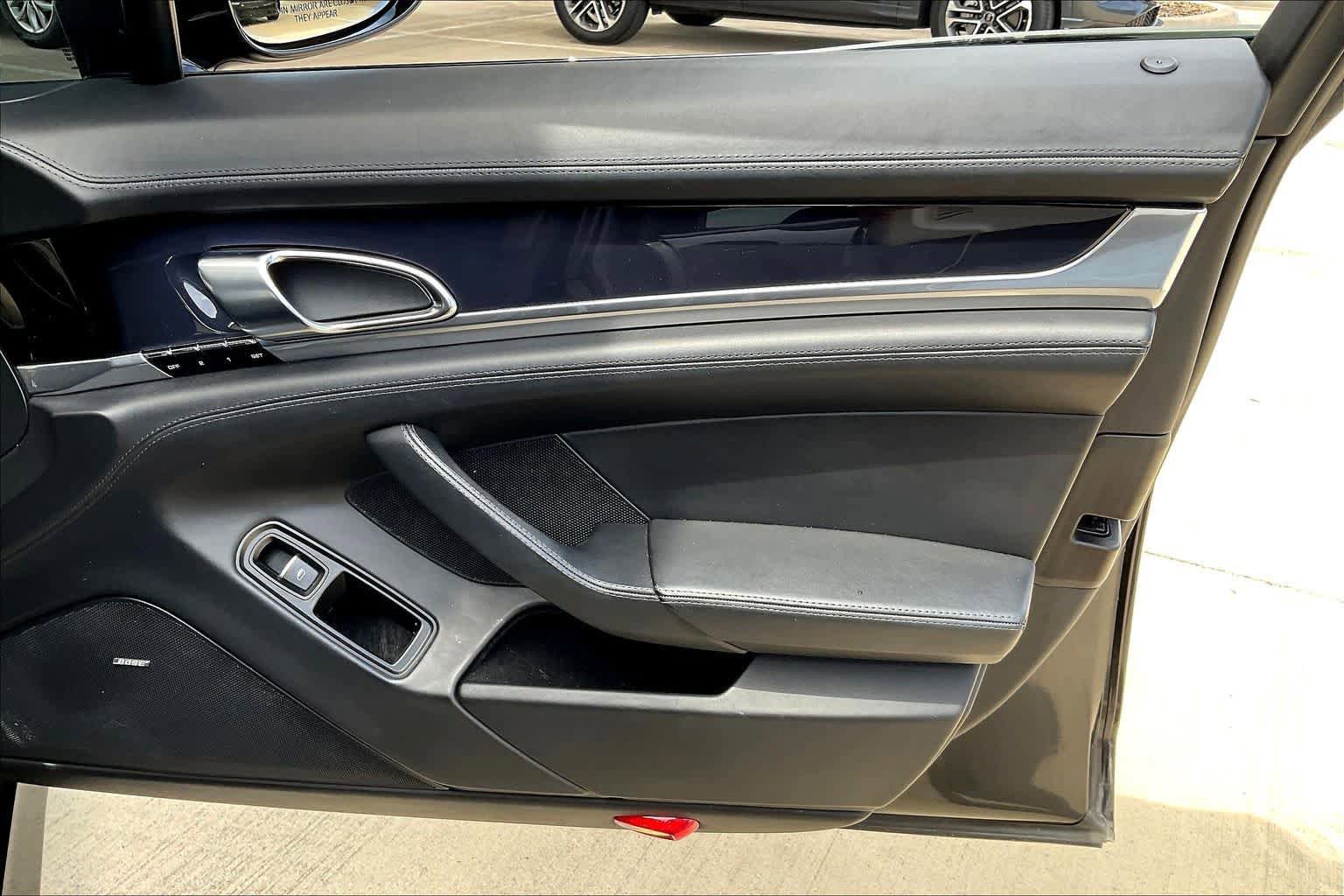 Used 2012 Porsche Panamera S image 21