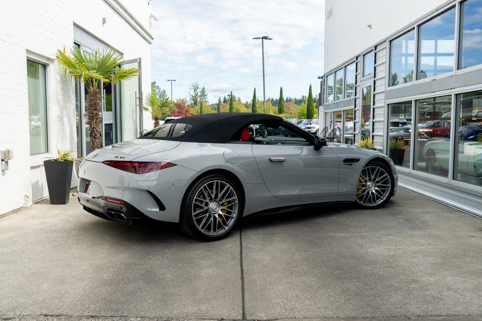 Used 2022 Mercedes-Benz SL 63 AMG 4MATIC image 8