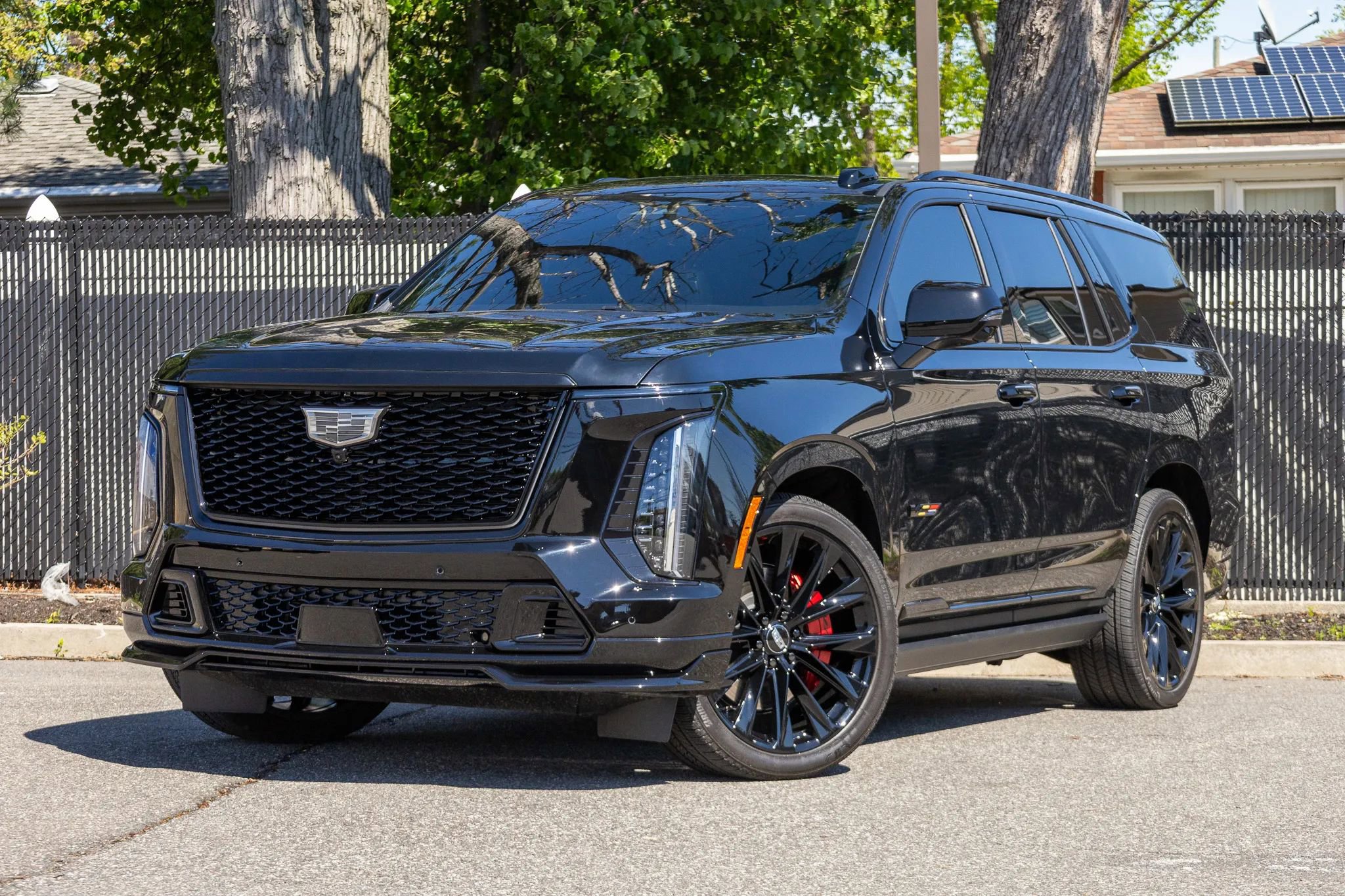 Used 2026 Cadillac Escalade V AWD/4WD image 3