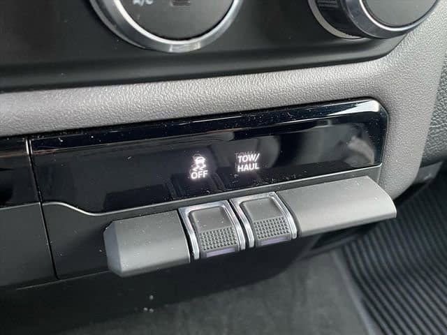 Used 2024 RAM 1500 Big Horn image 26