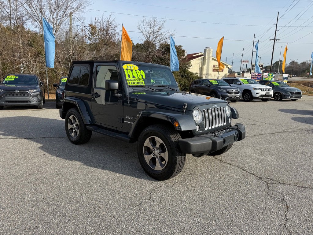 Used 2017 Jeep Wrangler Sahara image 7