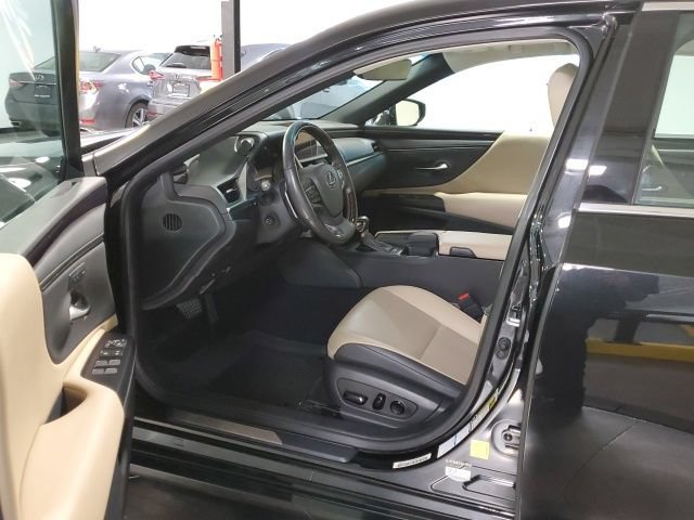 Used 2021 Lexus ES 250 w/ Premium Package AWD/4WD image 12