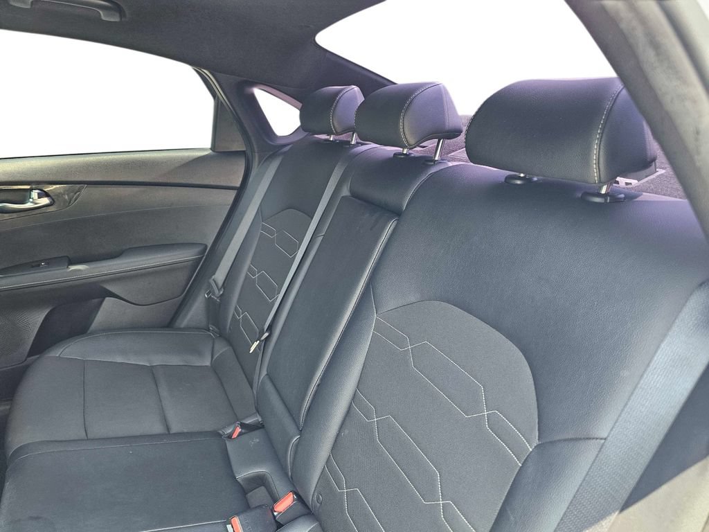 Certified 2023 Kia Forte GT-Line FWD image 31