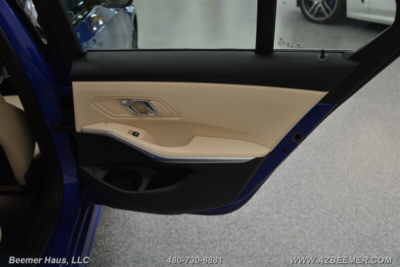 Used 2024 BMW 330i Sedan w/ M Sport Package RWD image 42