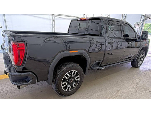 Used 2023 GMC Sierra 2500 AT4 w/ AT4 Preferred Package AWD/4WD image 9