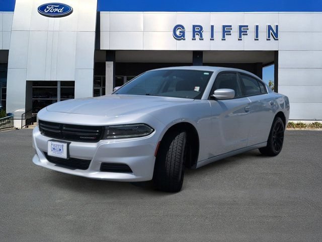 Used 2022 Dodge Charger SXT RWD image 11