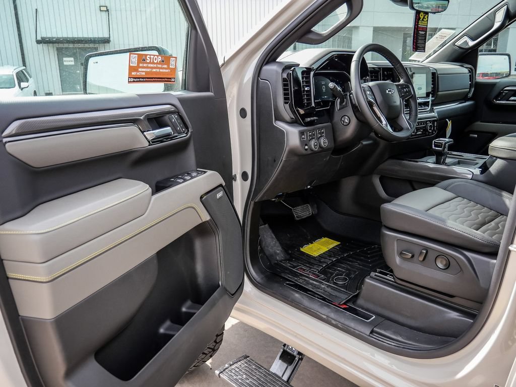 New 2026 Chevrolet Silverado 1500 ZR2 w/ Dark Appearance Package AWD/4WD image 64