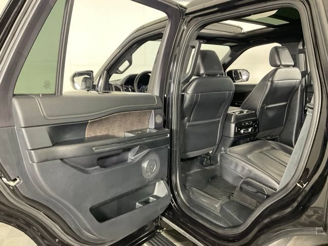 Used 2021 Ford Expedition Limited AWD/4WD image 33