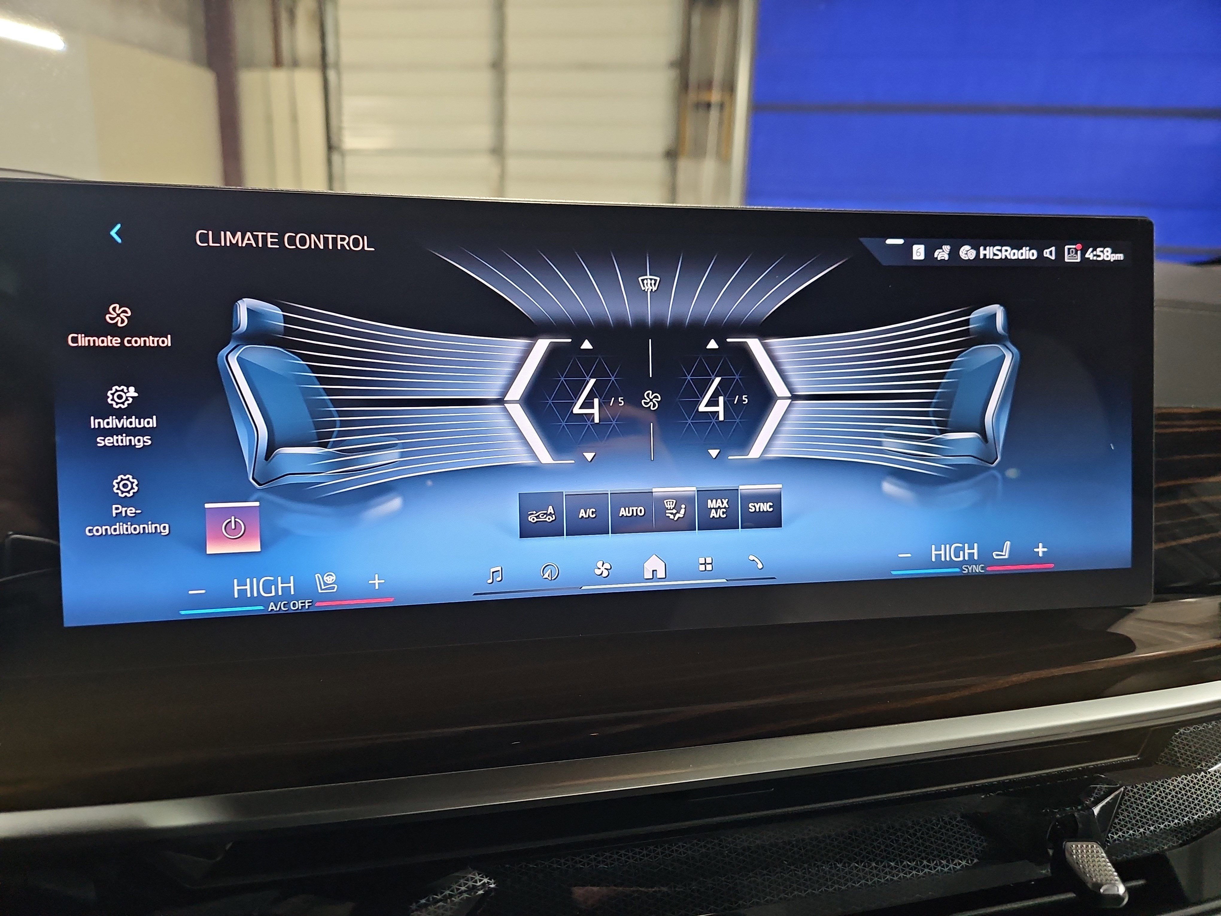 New 2026 BMW X5 xDrive50e w/ Climate Comfort Package AWD/4WD image 23