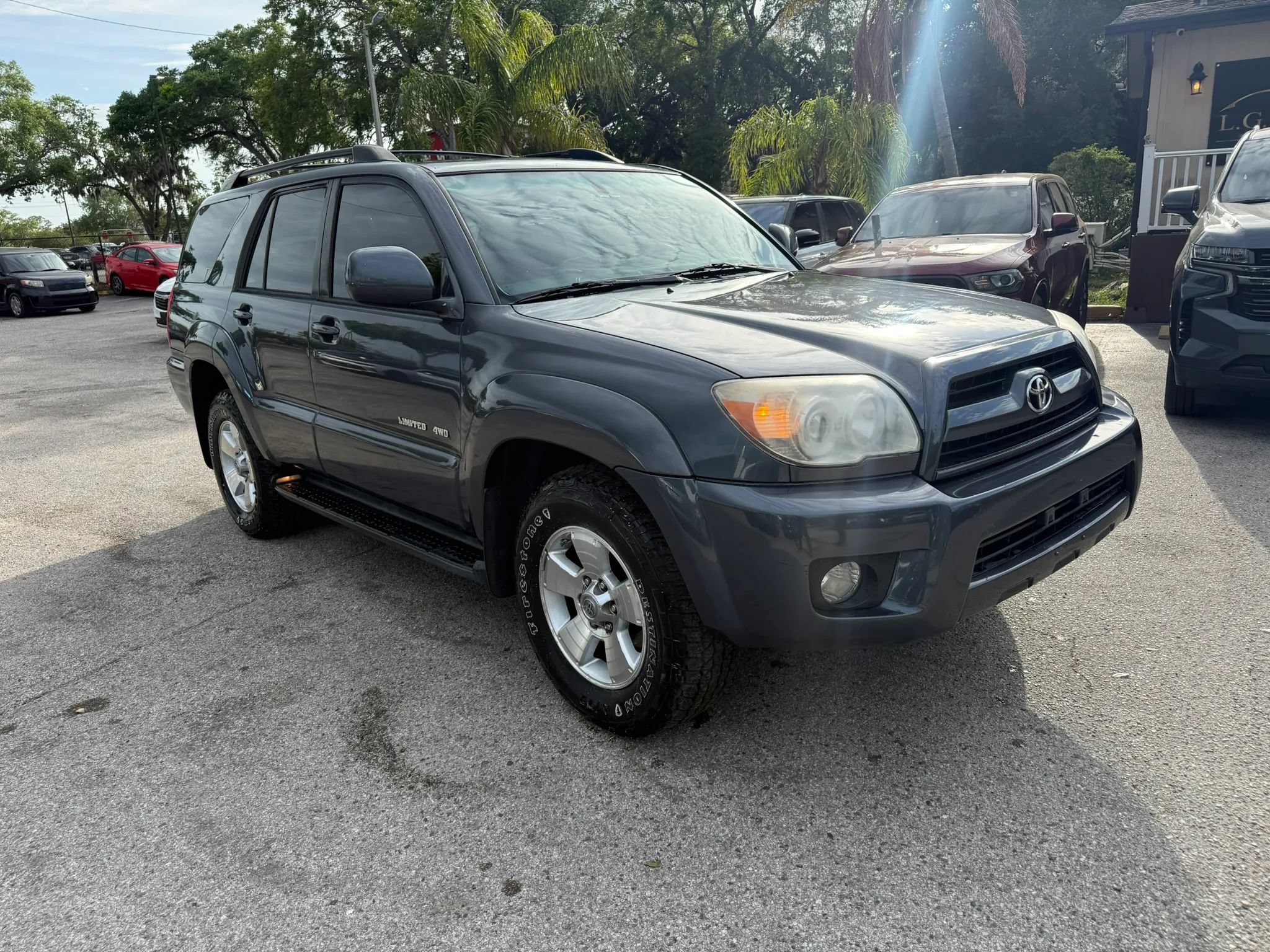 Used 2006 Toyota 4Runner Limited AWD/4WD image 3