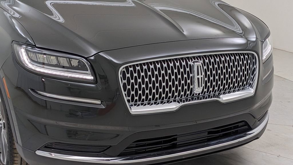 Used 2023 Lincoln Nautilus Reserve w/ Luxury Package image 42