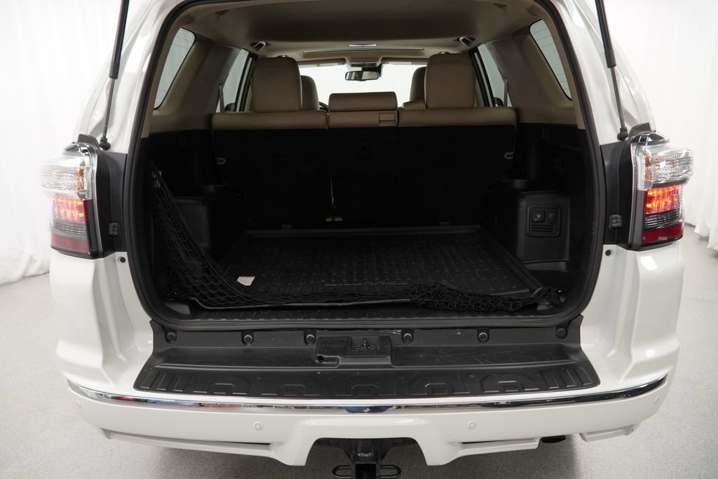 Used 2022 Toyota 4Runner Limited AWD/4WD image 46