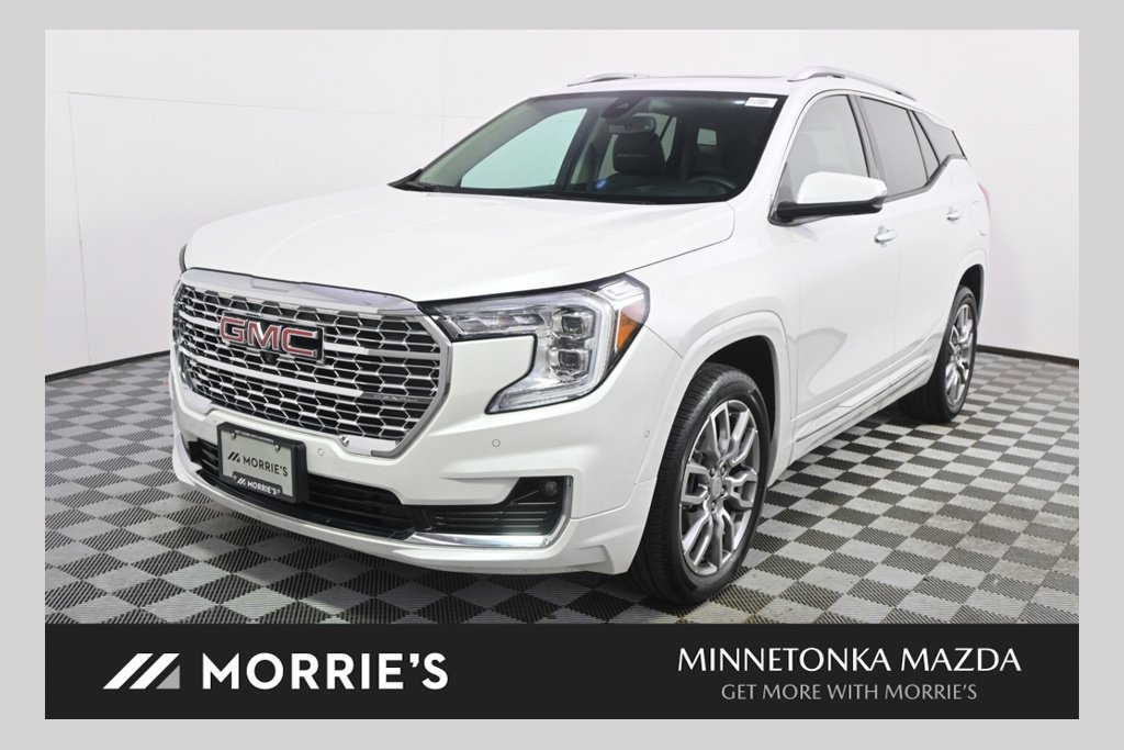 Used 2023 GMC Terrain Denali w/ Denali Premium Package