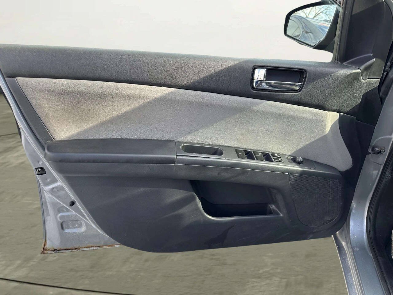 Used 2012 Nissan Sentra 2.0 S FWD image 12