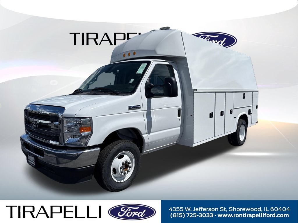 New 2026 Ford E-450 and Econoline 450 Super Duty w/ Power Equipment Group RWD image 1