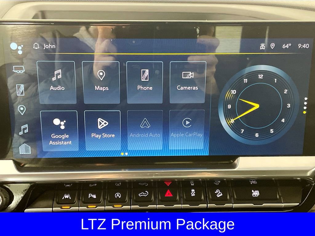 Used 2024 Chevrolet Silverado 1500 LTZ w/ LTZ Premium Package image 17