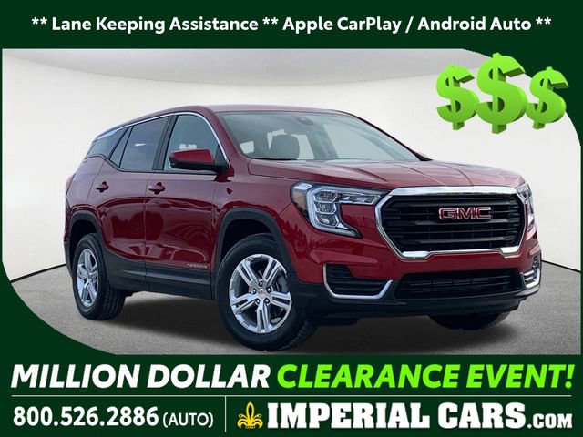 Used 2024 GMC Terrain SLE image 1