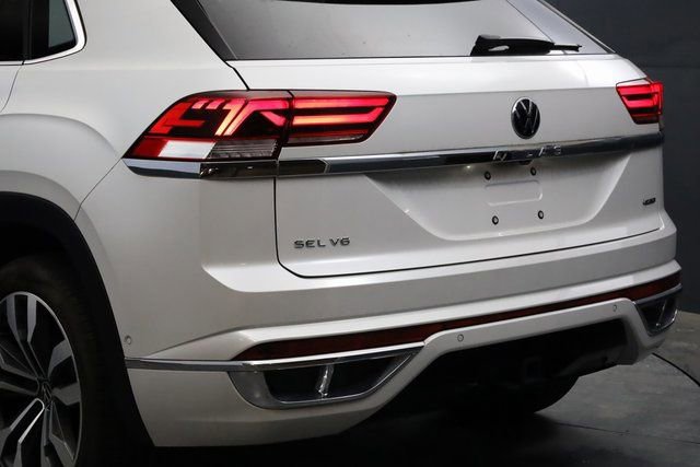 Used 2023 Volkswagen Atlas Cross Sport SEL Premium R-Line image 7