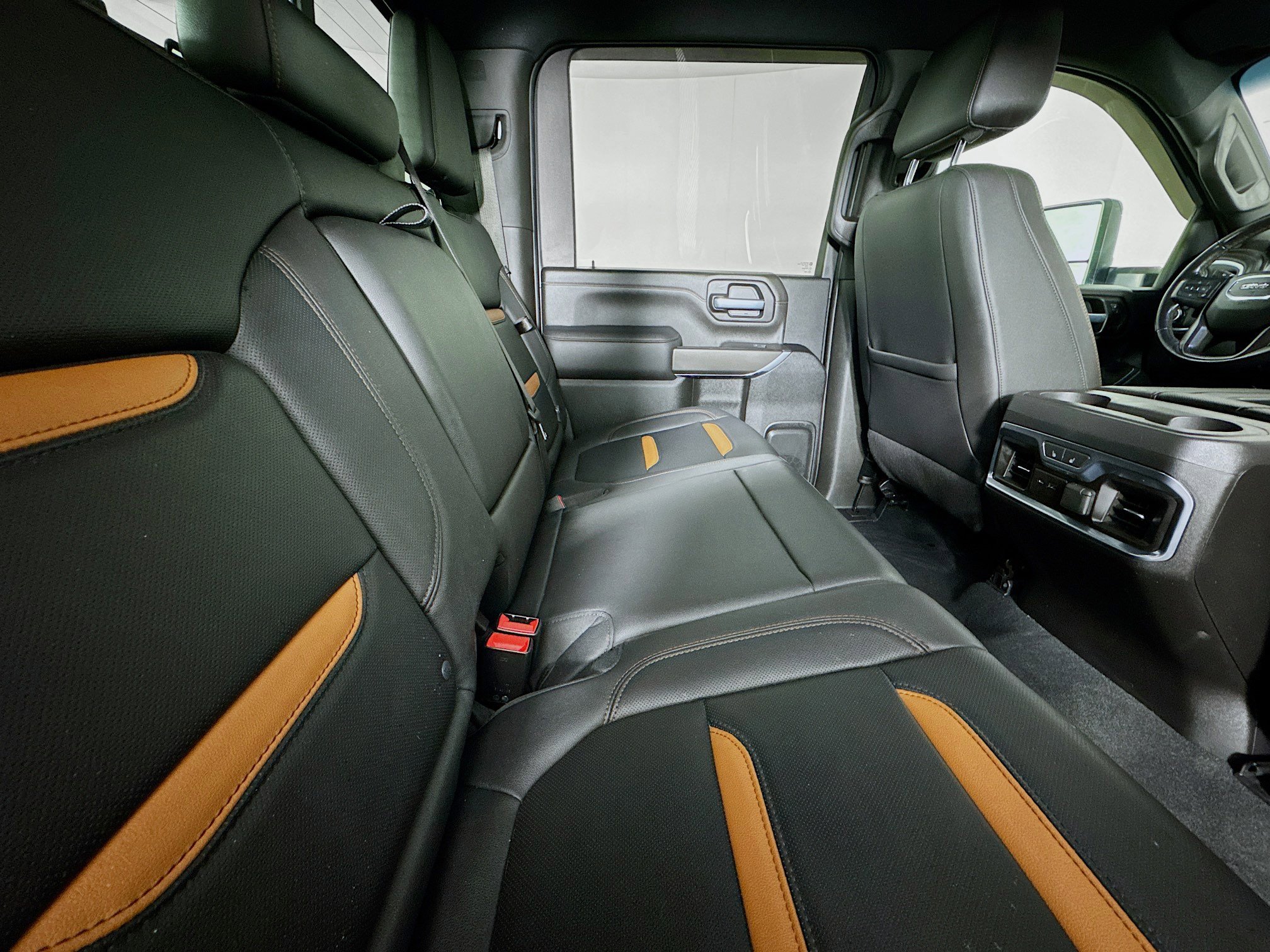 Used 2021 GMC Sierra 2500 AT4 w/ AT4 Preferred Package image 25