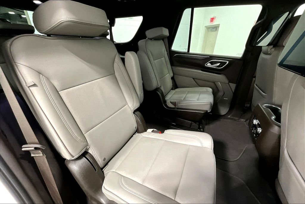 Used 2021 GMC Yukon SLT w/ SLT Luxury Plus Package image 36