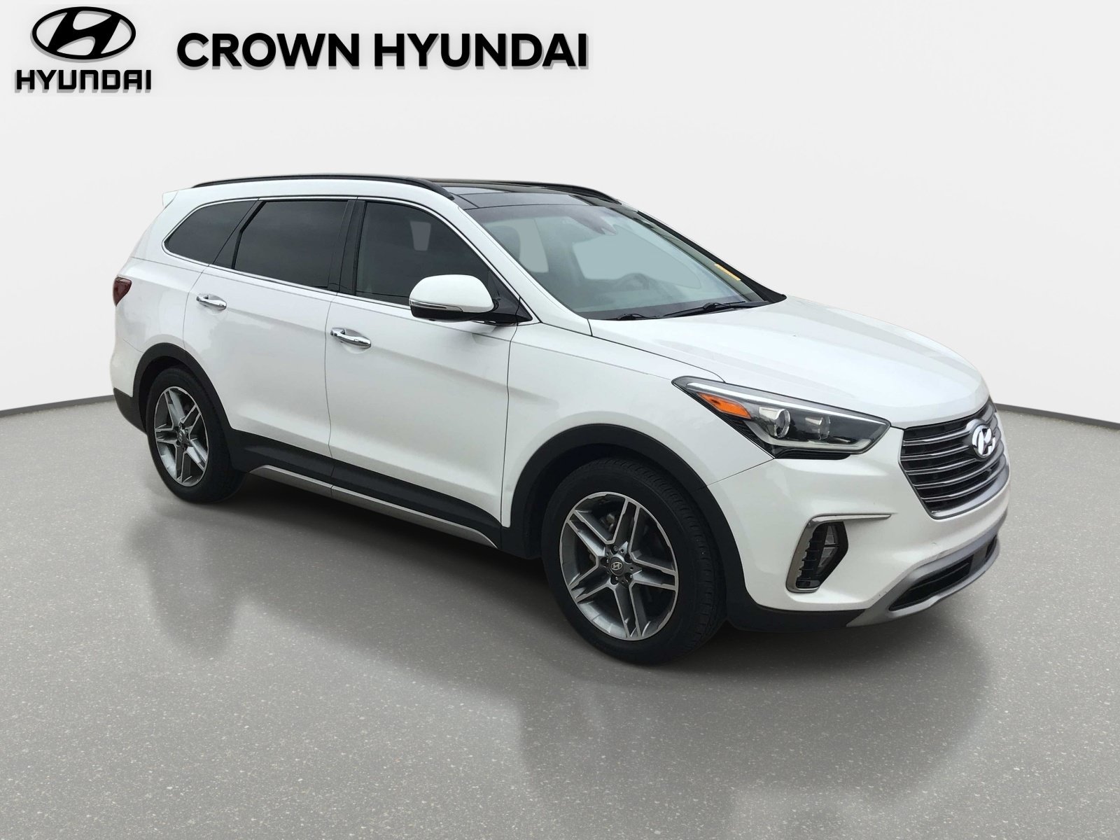 Used 2017 Hyundai Santa Fe Limited FWD image 4