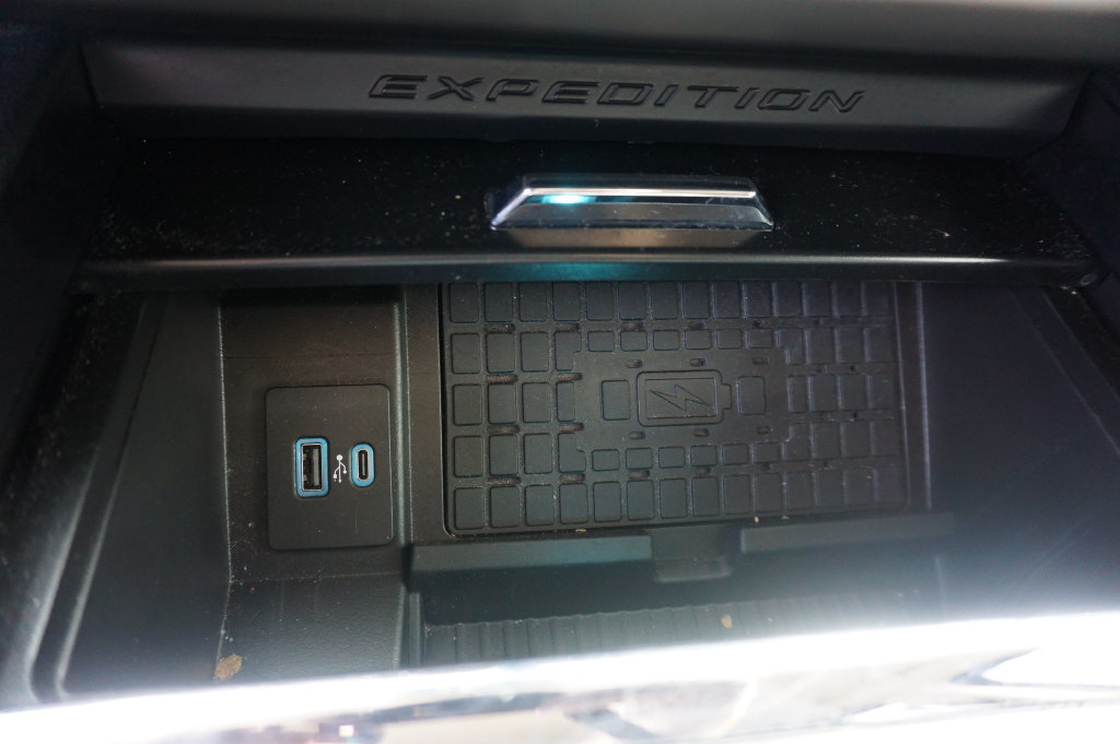 Used 2022 Ford Expedition Max XLT RWD image 14