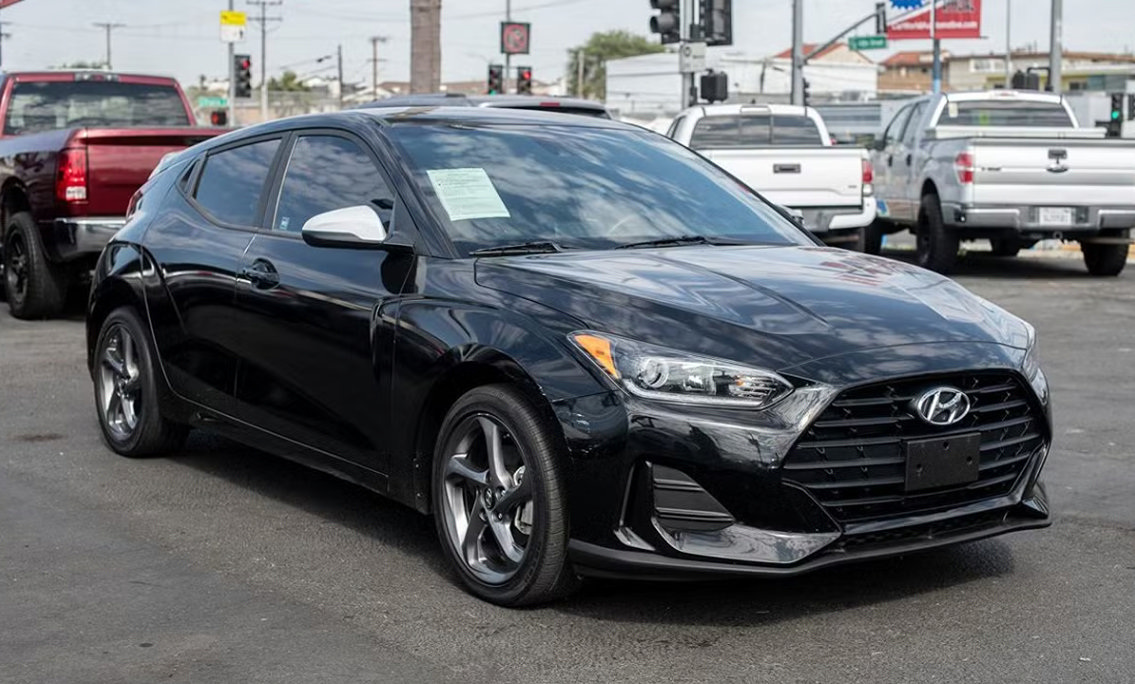 Used 2020 Hyundai Veloster 2.0 FWD image 1