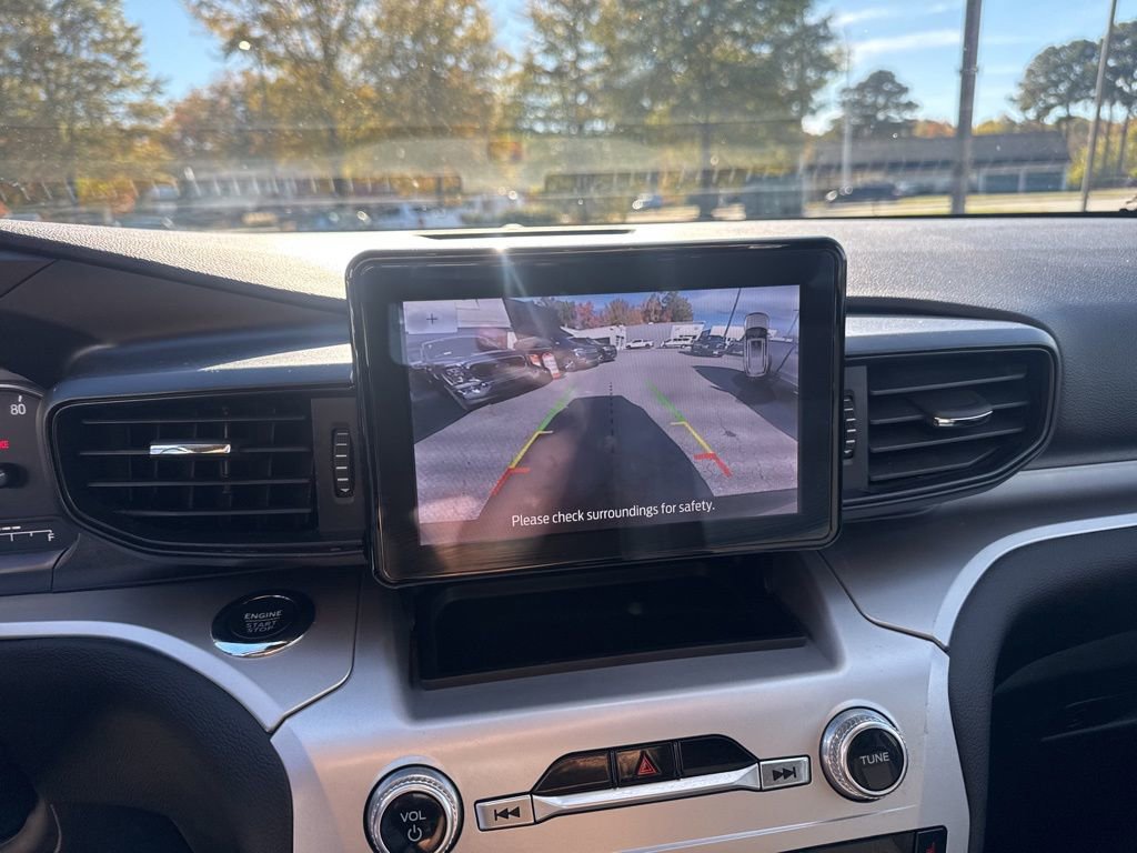 Certified 2022 Ford Explorer XLT image 19