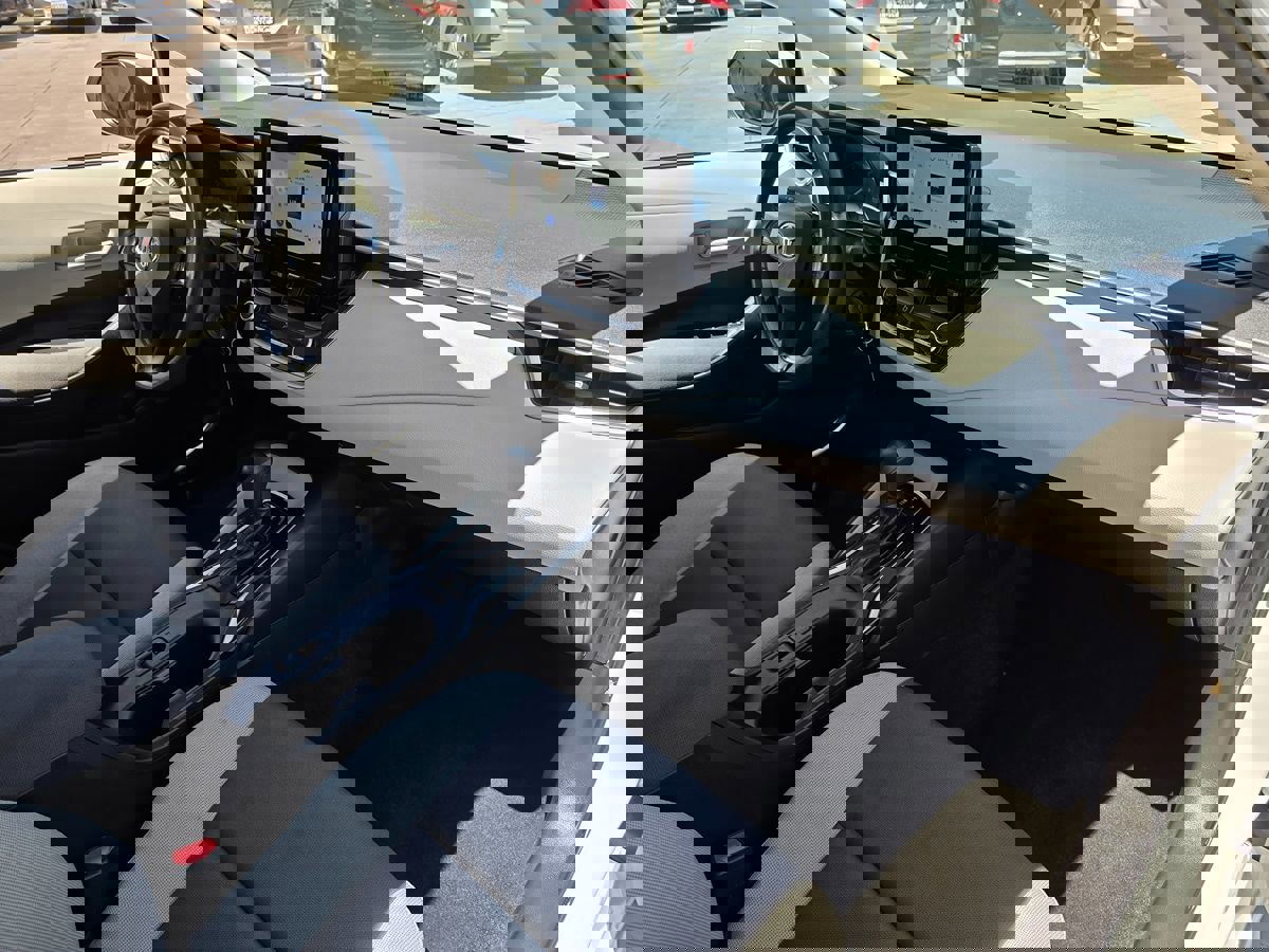 Used 2023 Toyota Corolla LE image 17