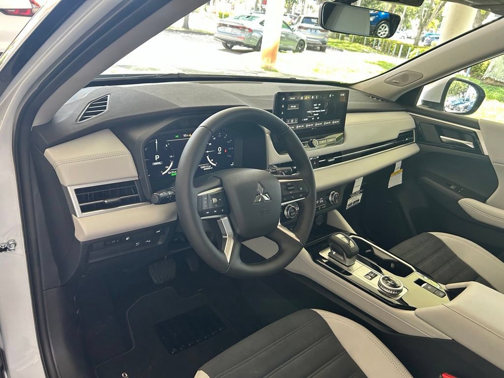 New 2026 Mitsubishi Outlander SE AWD/4WD image 6