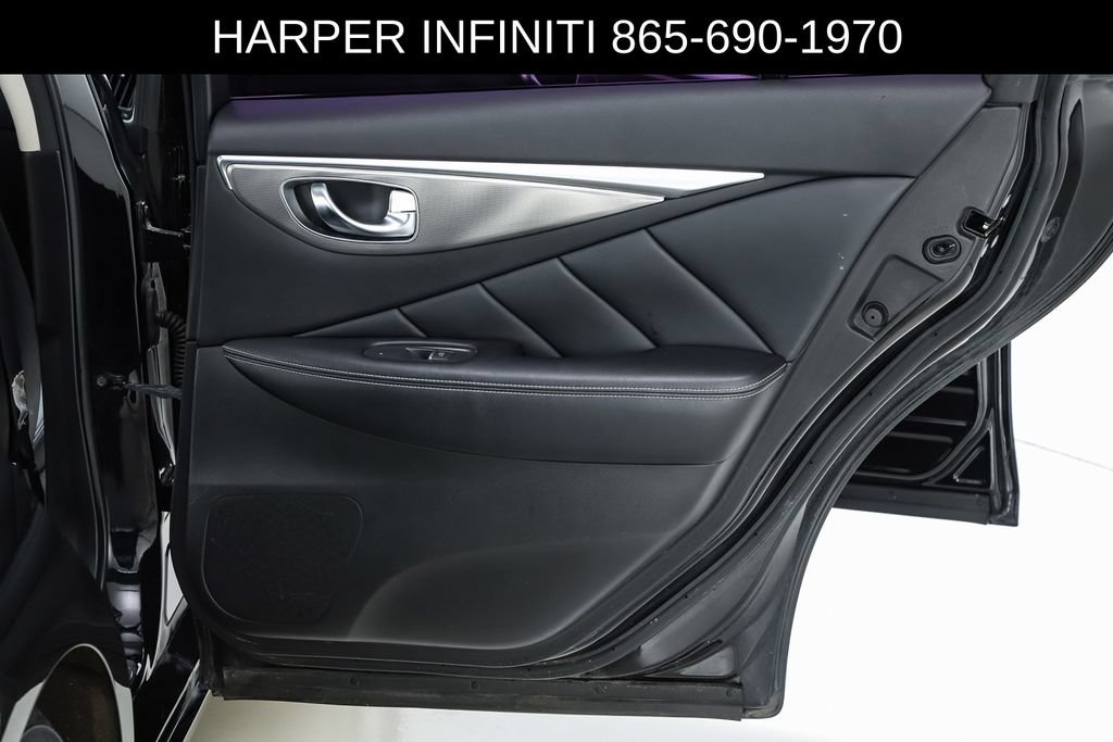 Used 2015 INFINITI Q50 Premium w/ Cargo Package RWD image 30