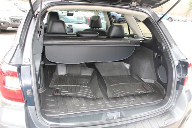 Used 2019 Subaru Outback 2.5i Limited AWD/4WD image 34