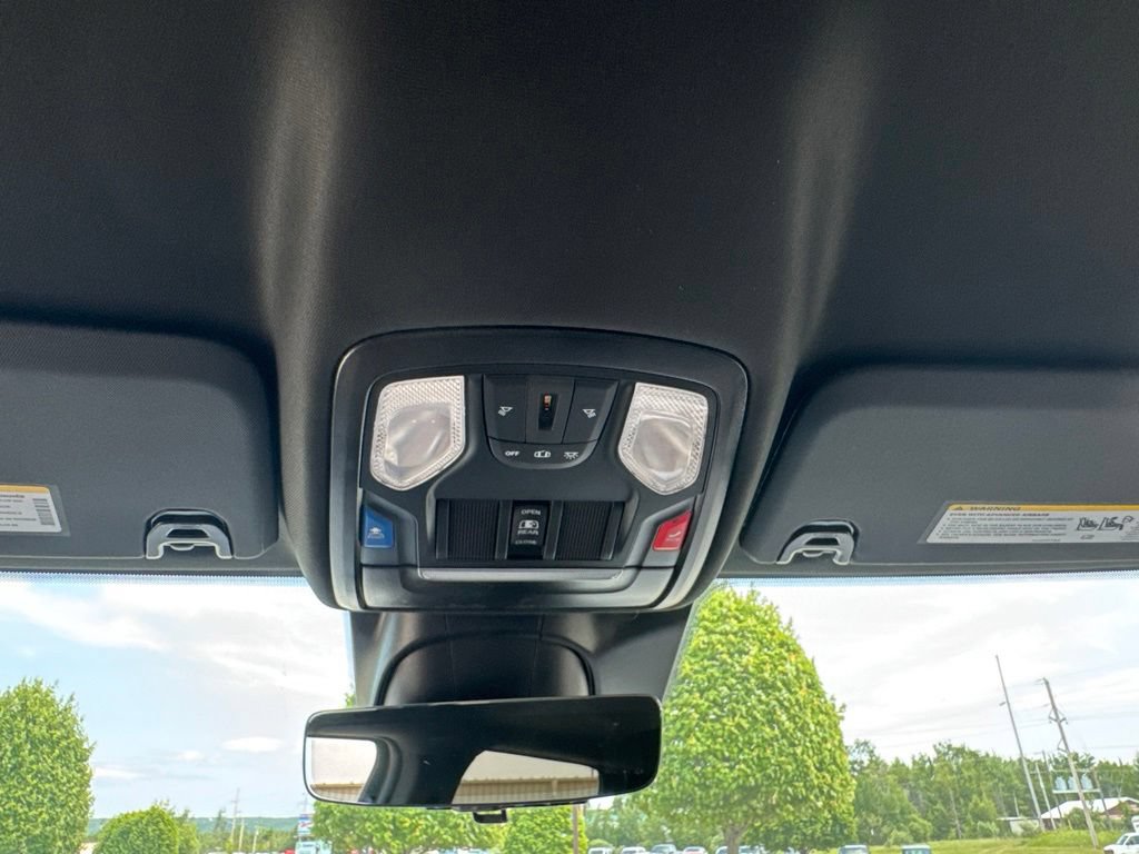 New 2026 RAM 5500 Tradesman AWD/4WD image 37