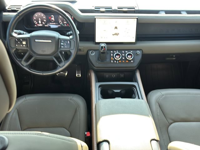 Used 2023 Land Rover Defender 110 X image 17