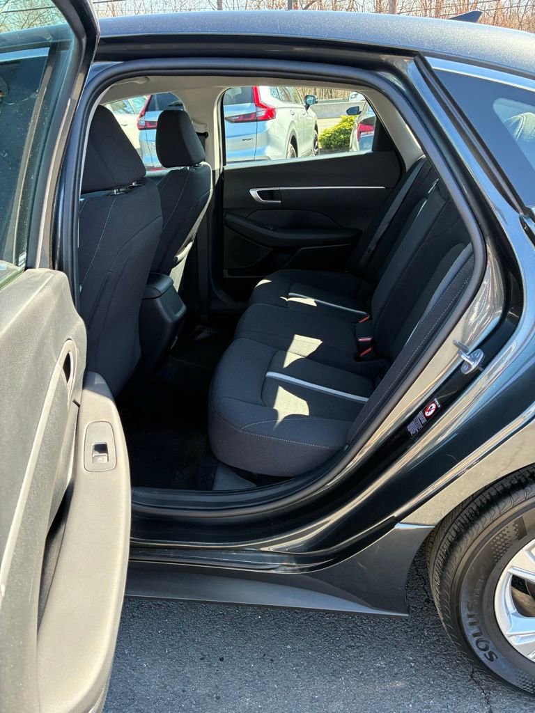 Used 2023 Hyundai Sonata SE image 18