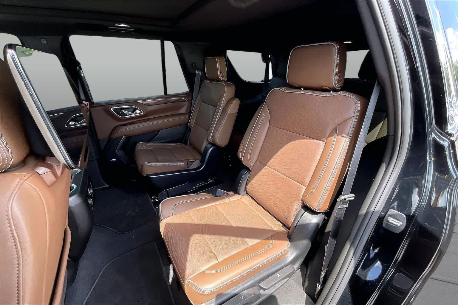 Used 2023 Chevrolet Tahoe High Country AWD/4WD image 25