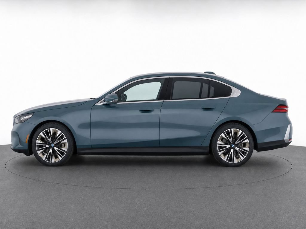 Used 2026 BMW 530i RWD image 32