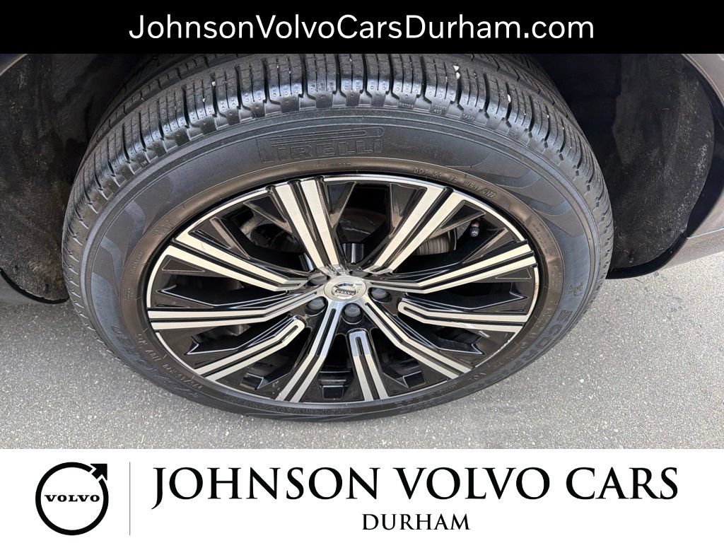 Used 2023 Volvo XC90 B6 Plus AWD/4WD image 10