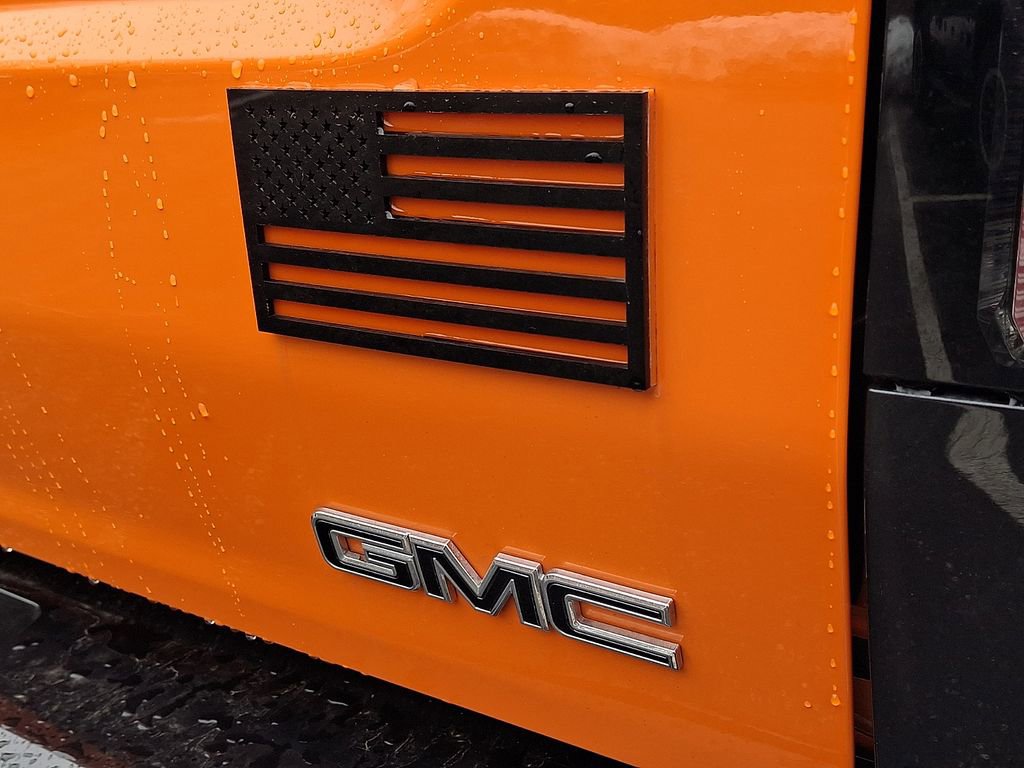 Used 2024 GMC Hummer EV 3X w/ LPO, Illumination Package image 31