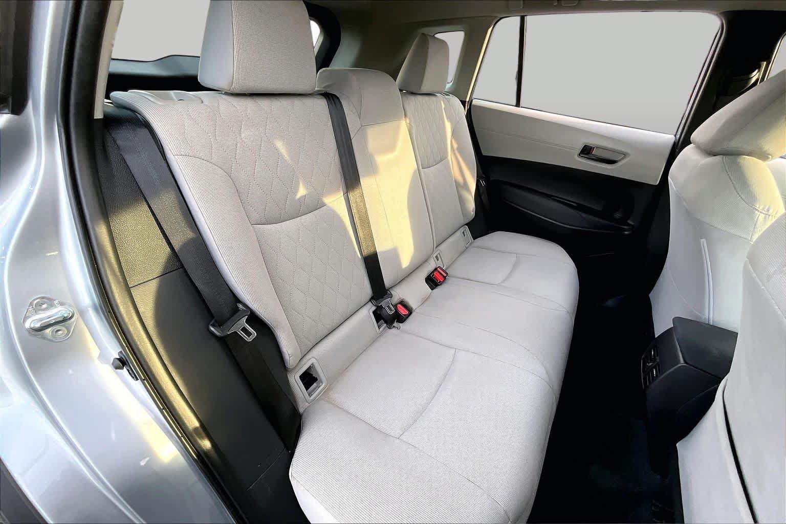 Used 2025 Toyota Corolla Cross L FWD image 21