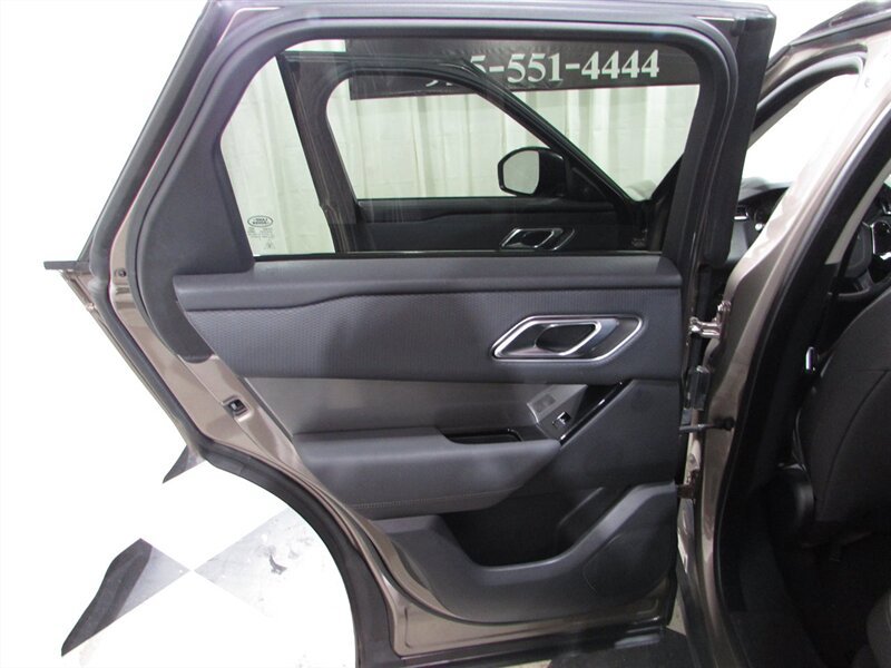 Used 2018 Land Rover Range Rover Velar AWD/4WD image 74