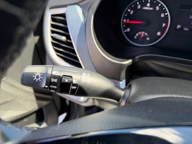 Used 2021 Kia Seltos S AWD/4WD image 12