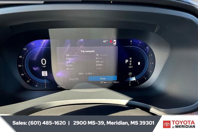 Used 2024 Volvo S60 B5 Ultimate w/ Climate Package image 13