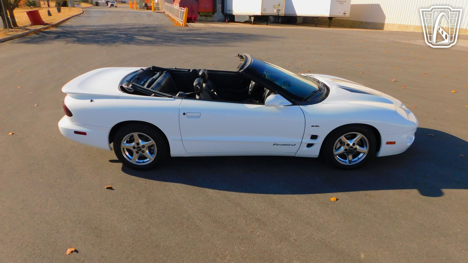 Used 2002 Pontiac Firebird Convertible image 29