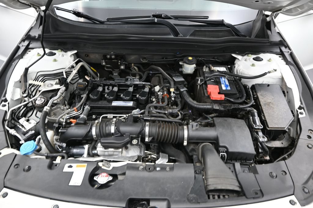 Used 2019 Honda Accord Sport image 12