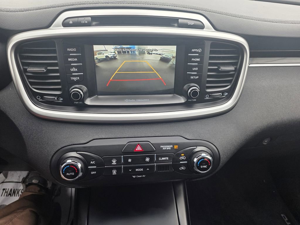 Used 2018 Kia Sorento AWD image 15