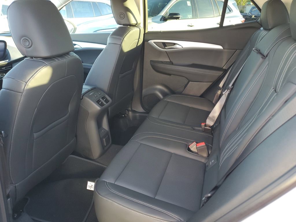 New 2026 Buick Envision Avenir image 8